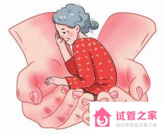 59歲的女性屬于高齡產(chǎn)婦嗎，能順產(chǎn)嗎