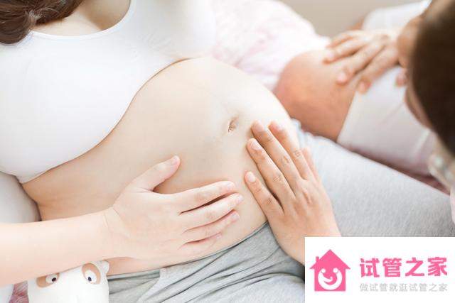 試管嬰兒三*要花多少錢？45歲以上高齡生育有多余花費(fèi)嗎？